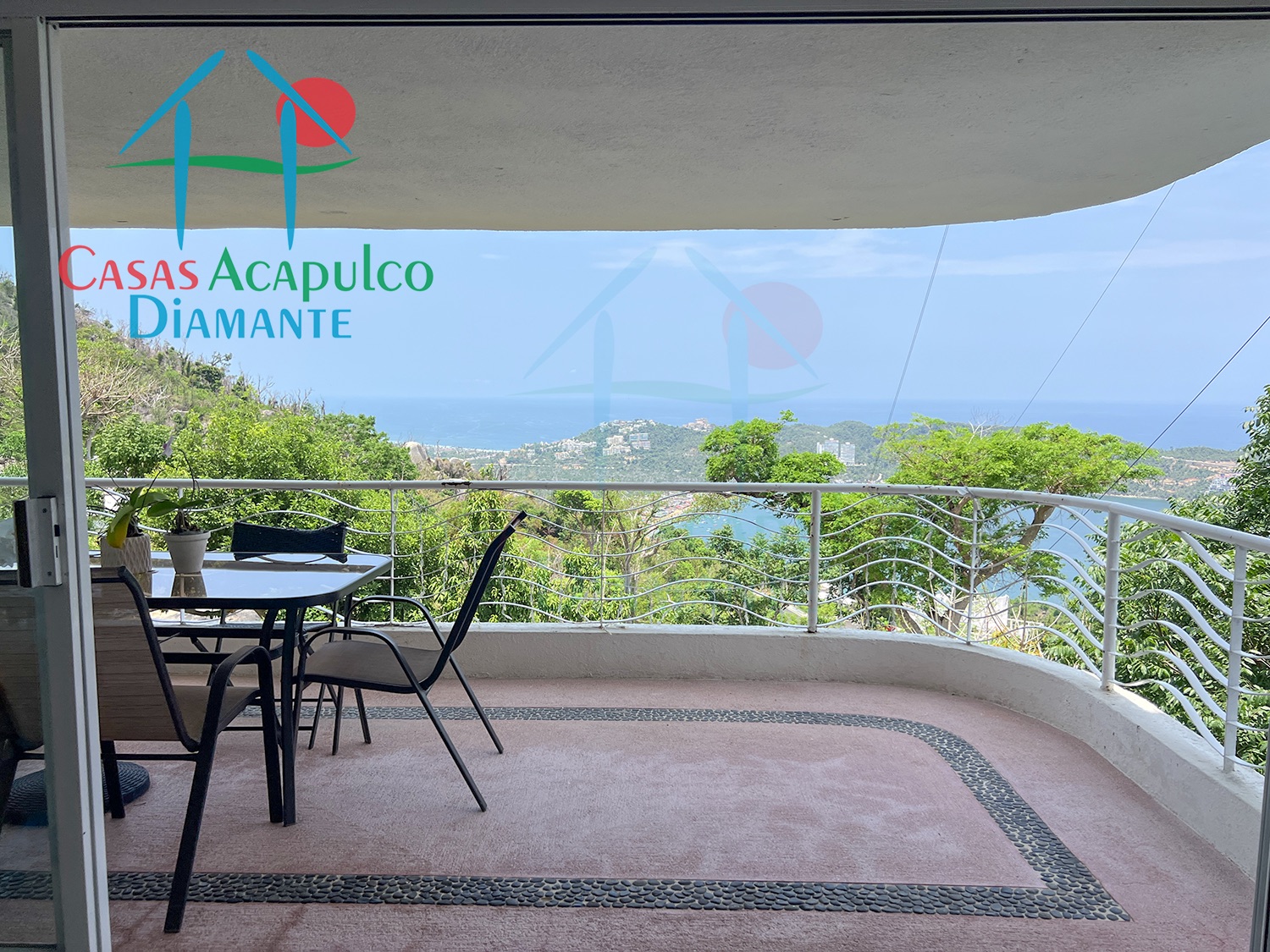 Punta Pichilingue E1 - Terraza 1